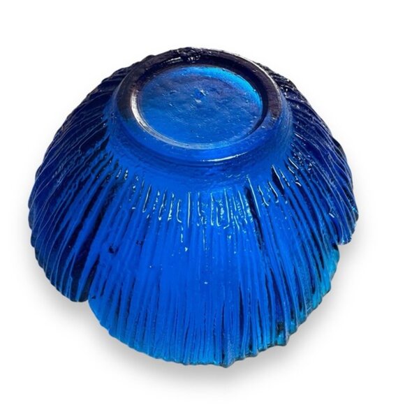 Vintage Glass Bowl Blue Flower Petal Dish MCM Textured 9" RARE - Picture 5 of 11